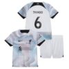 9911 PACK LIVERPOOL EXTERIEUR THIAGO ALCANTARA. ENSEMBLE ADULTE MAILLOT ET SHORT 2022 2023